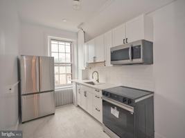 featured image of 18 W Bridge St