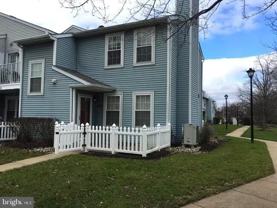 2401 Greensward N Unit N #N - Photo 1 of 1