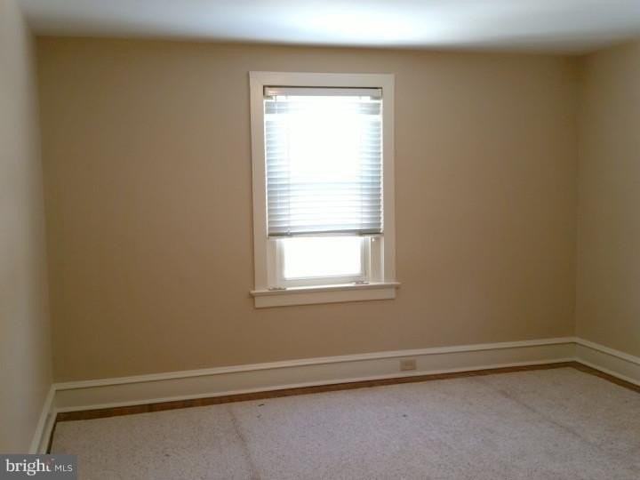 329 North Main Street - Photo 5 of 17