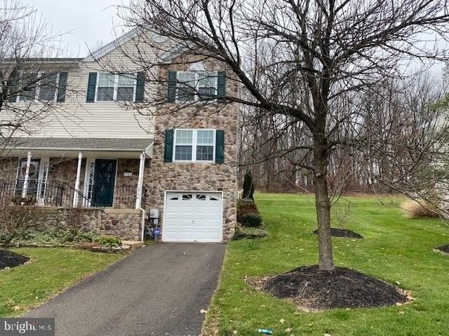 3744 Swetland Dr - Photo 2 of 32