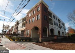 200 N Sycamore St Apt 2i #2I - Photo 1 of 1