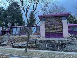 featured image of 201B W Prospect Ave