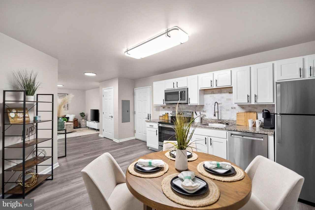 20000 Cub Cir - Photo 4 of 24