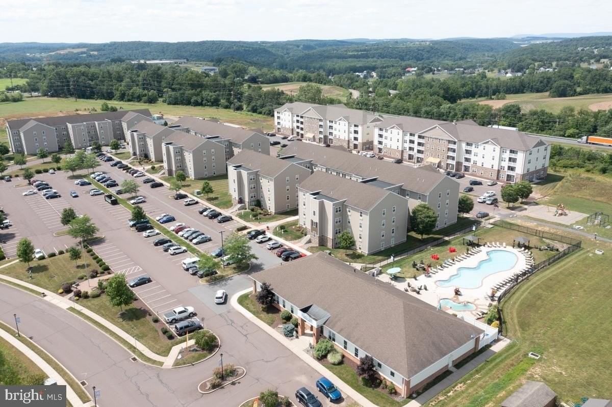 17000 Cub Cir - Photo 3 of 12