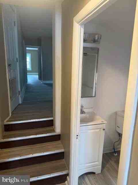 234 E Lincoln Hwy Apt 3 #3 - Photo 6 of 18