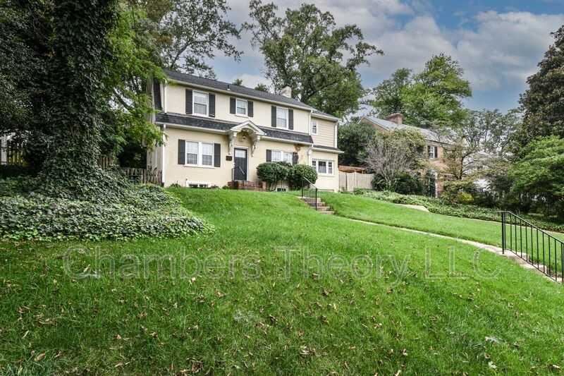 6014 Fort Hunt Rd - Photo 2 of 50