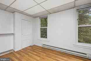 305 W Biddle St - Photo 1 of 1