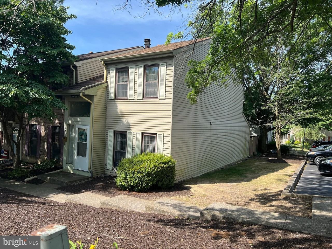 548 Lopax Road - Photo 2 of 46