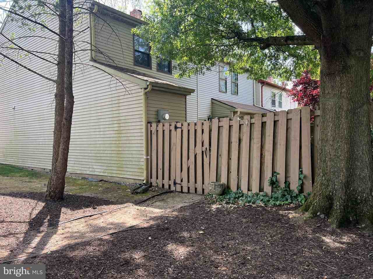 548 Lopax Road - Photo 5 of 46