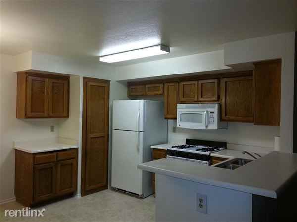 Regal Park - Photo 2 of 3