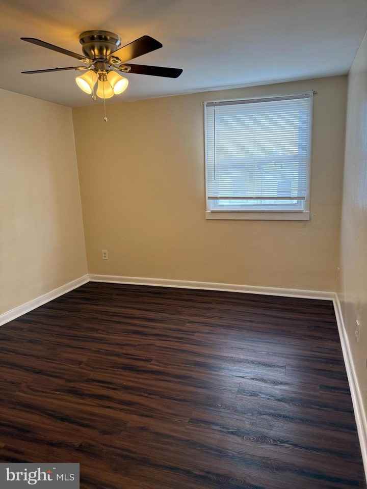 7122 Clinton Road - Photo 6 of 12