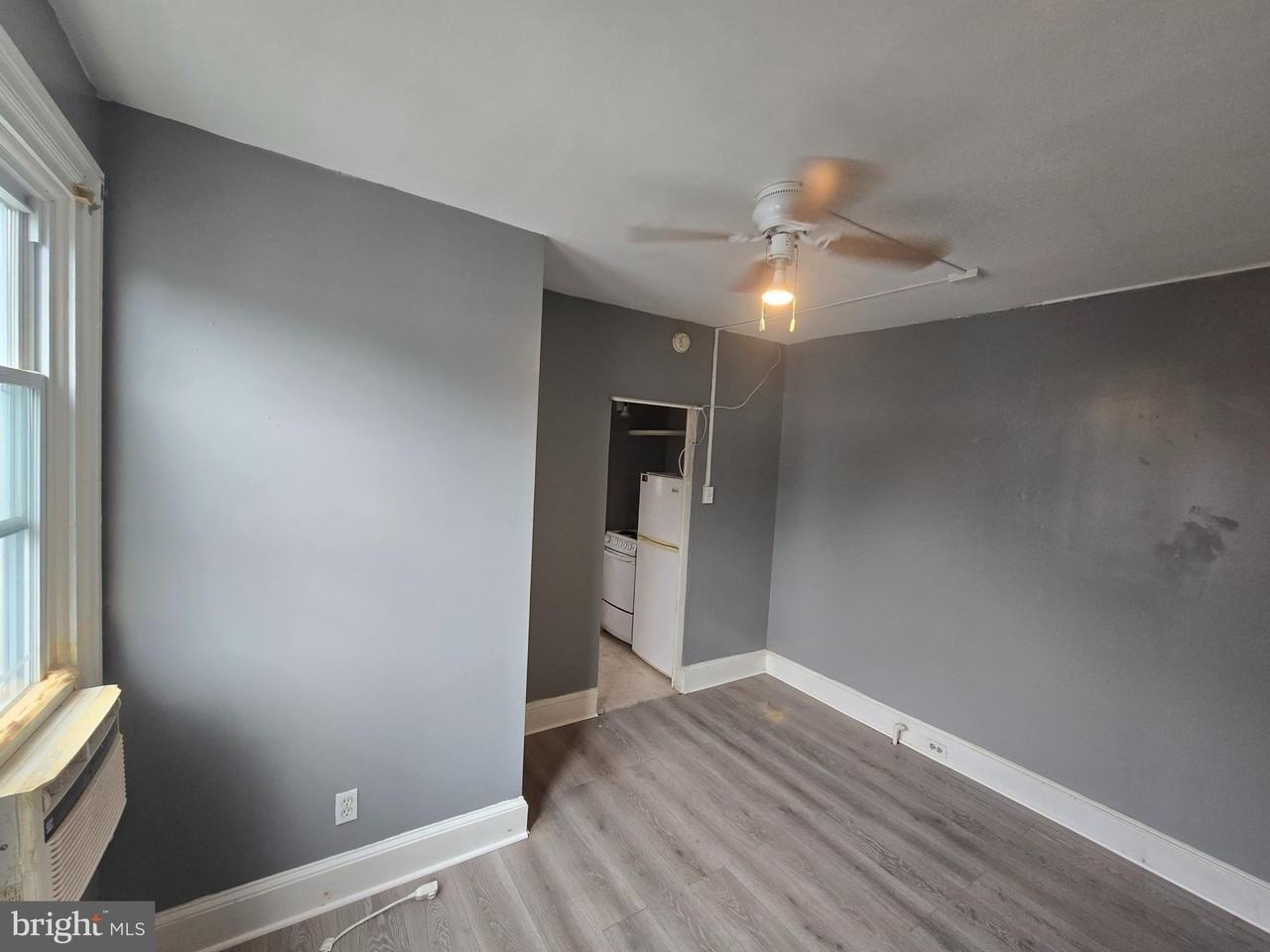 105 West 24th Street - Photo 6 of 6