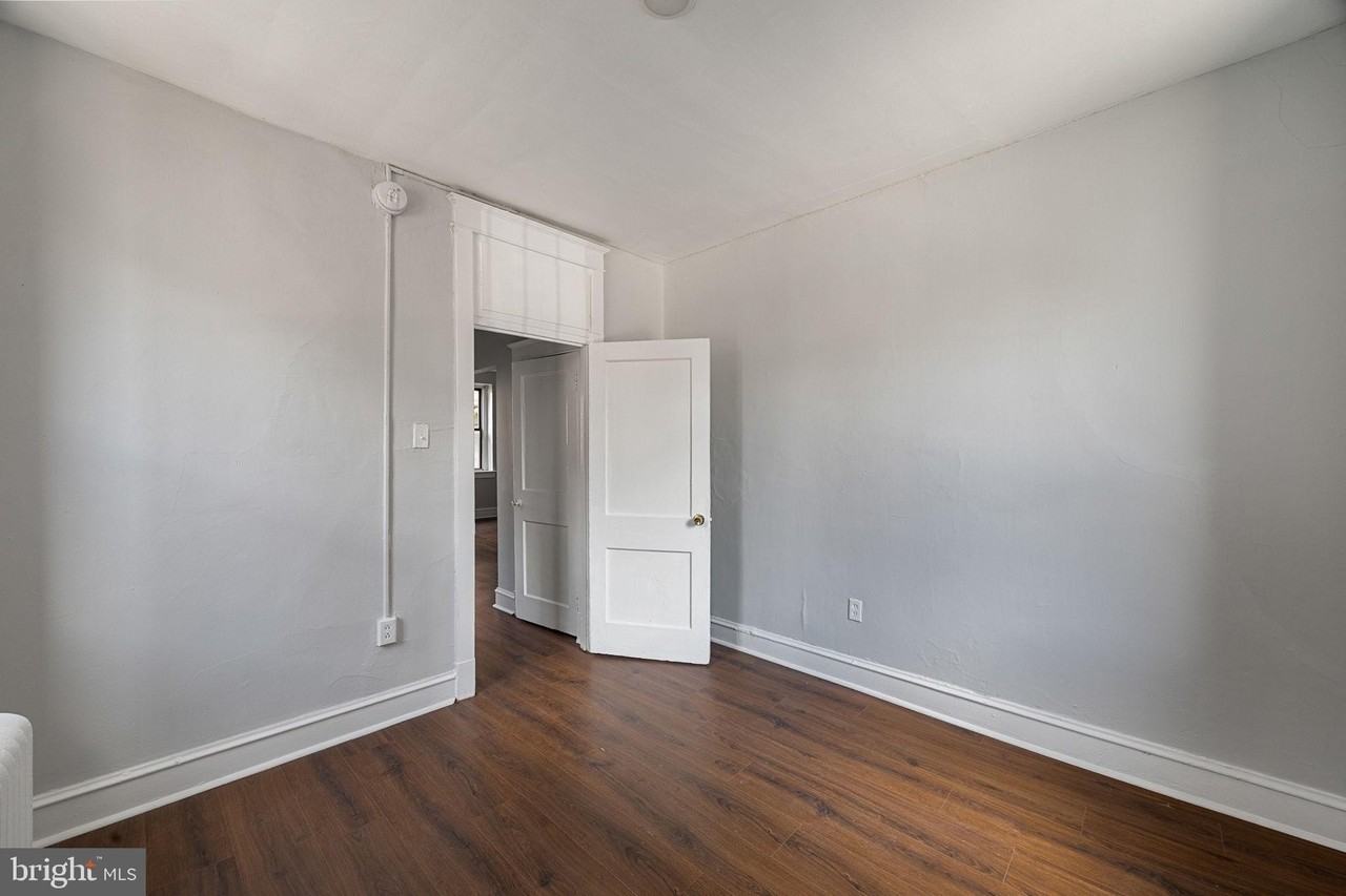 Garrett Rd #F101 - Photo 4 of 22