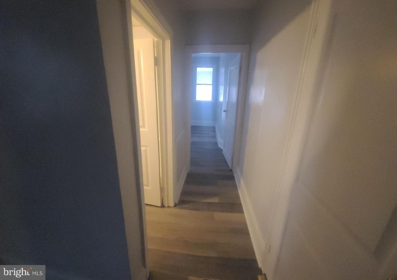 229 N 9th St 1st Fl #1stFL - Photo 6 of 18