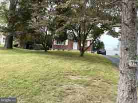 728 Oak Way - Photo 1 of 1