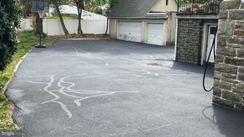 featured image of 316 Gerard Ave Unit One