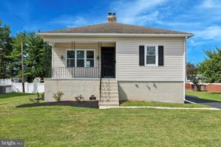 393 Allendale Rd - Photo 1 of 1
