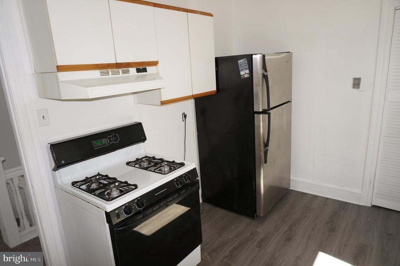 727 Haws Ave Unit 2 #2 - Photo 2 of 12