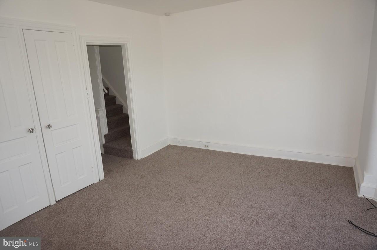 727 Haws Ave Unit 2 #2 - Photo 4 of 12