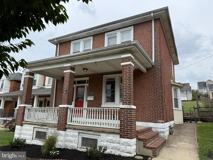 134 W 8th Ave - Photo 1 of 1