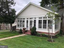 featured image of 315 Rosemary Ave