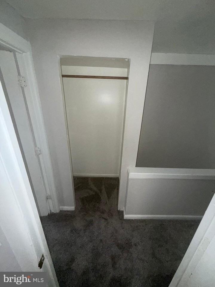 663 Kohn St Unit 2 #2 - Photo 4 of 23