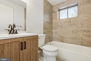 featured image of 329 Buttonwood St Apt C #C