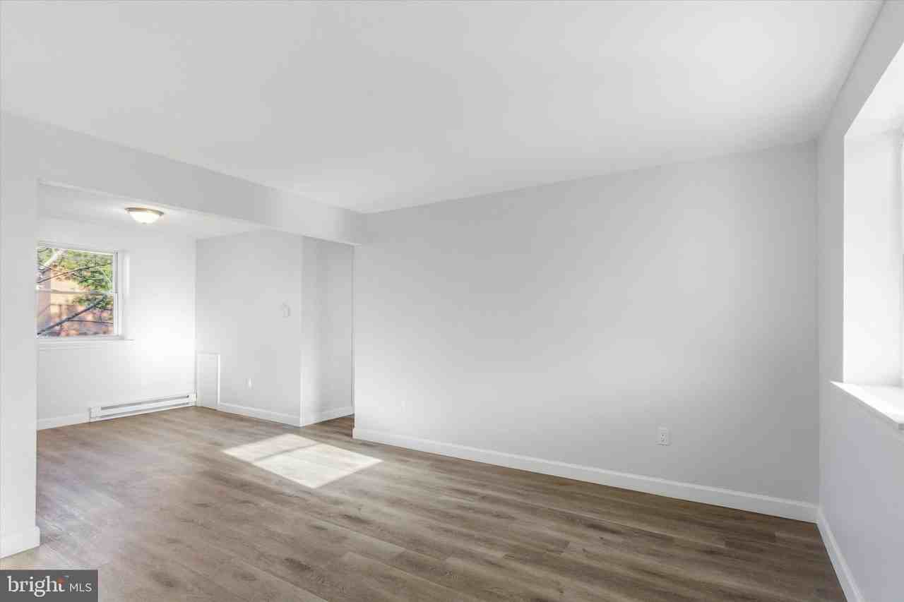 329 Buttonwood St Apt C #C - Photo 2 of 13