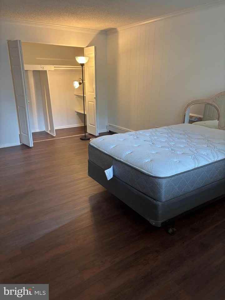 250 250 RIDGE Pike unit: Condo 250 - Photo 7 of 22