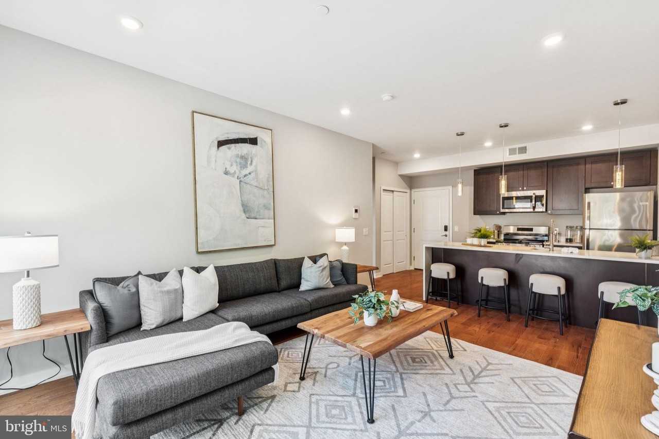 203 Haverford Ave Unit 208 #208