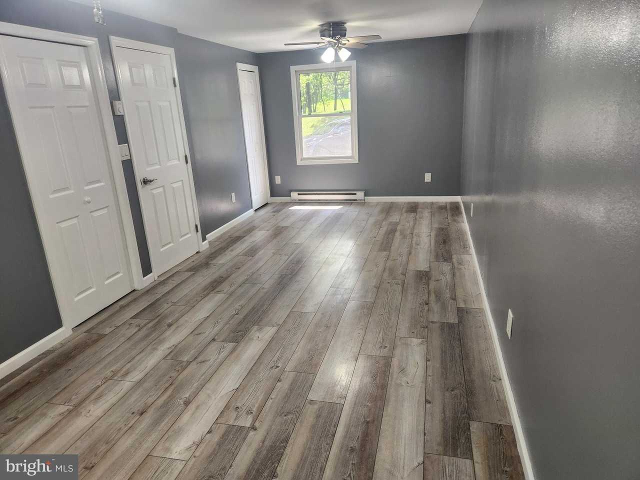 2113 Wild Laurel Dr - Photo 3 of 7