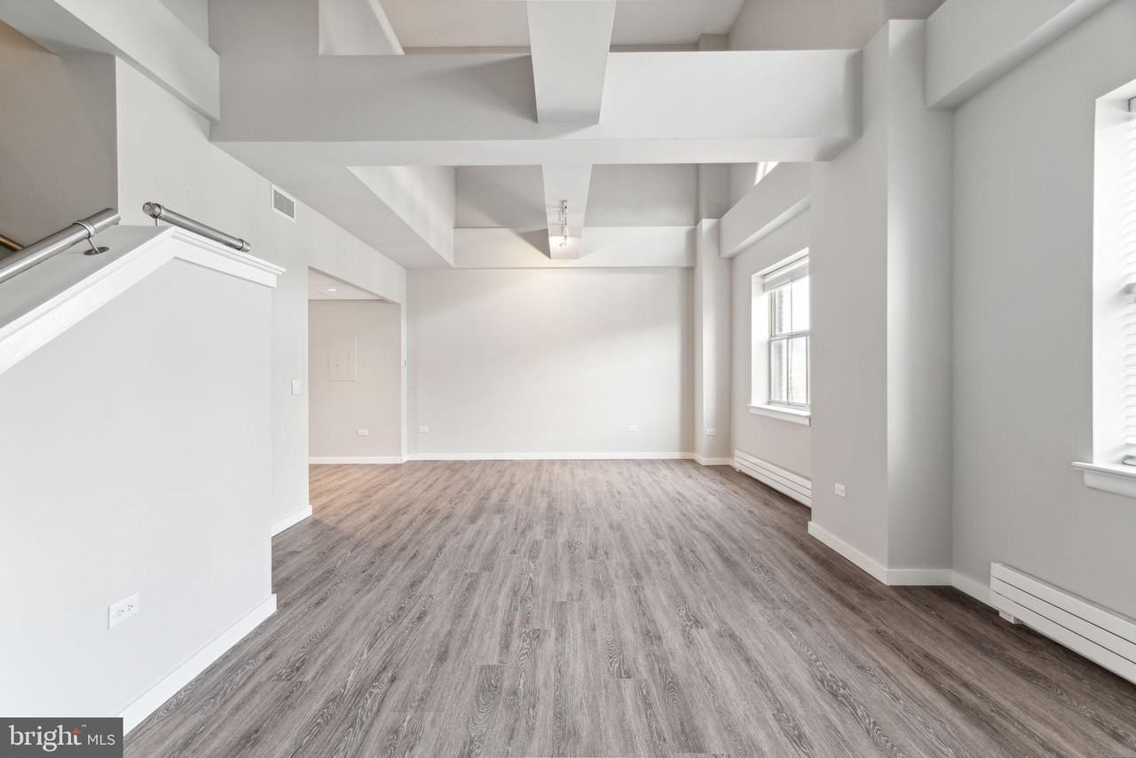 101 Chester Pike - Photo 7 of 42