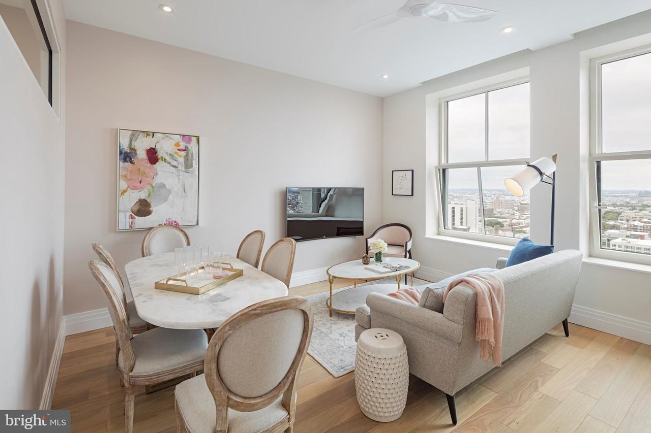 1401 Spruce Street #1507 - Photo 5 of 7