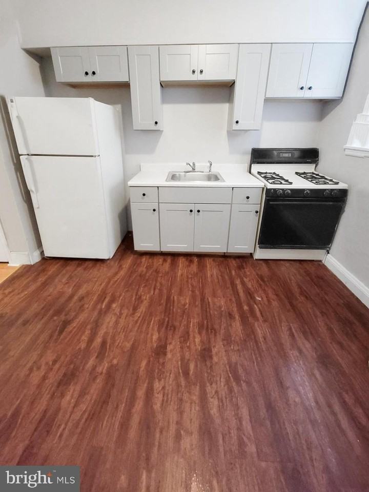 1804 S Ringgold St - Photo 5 of 18