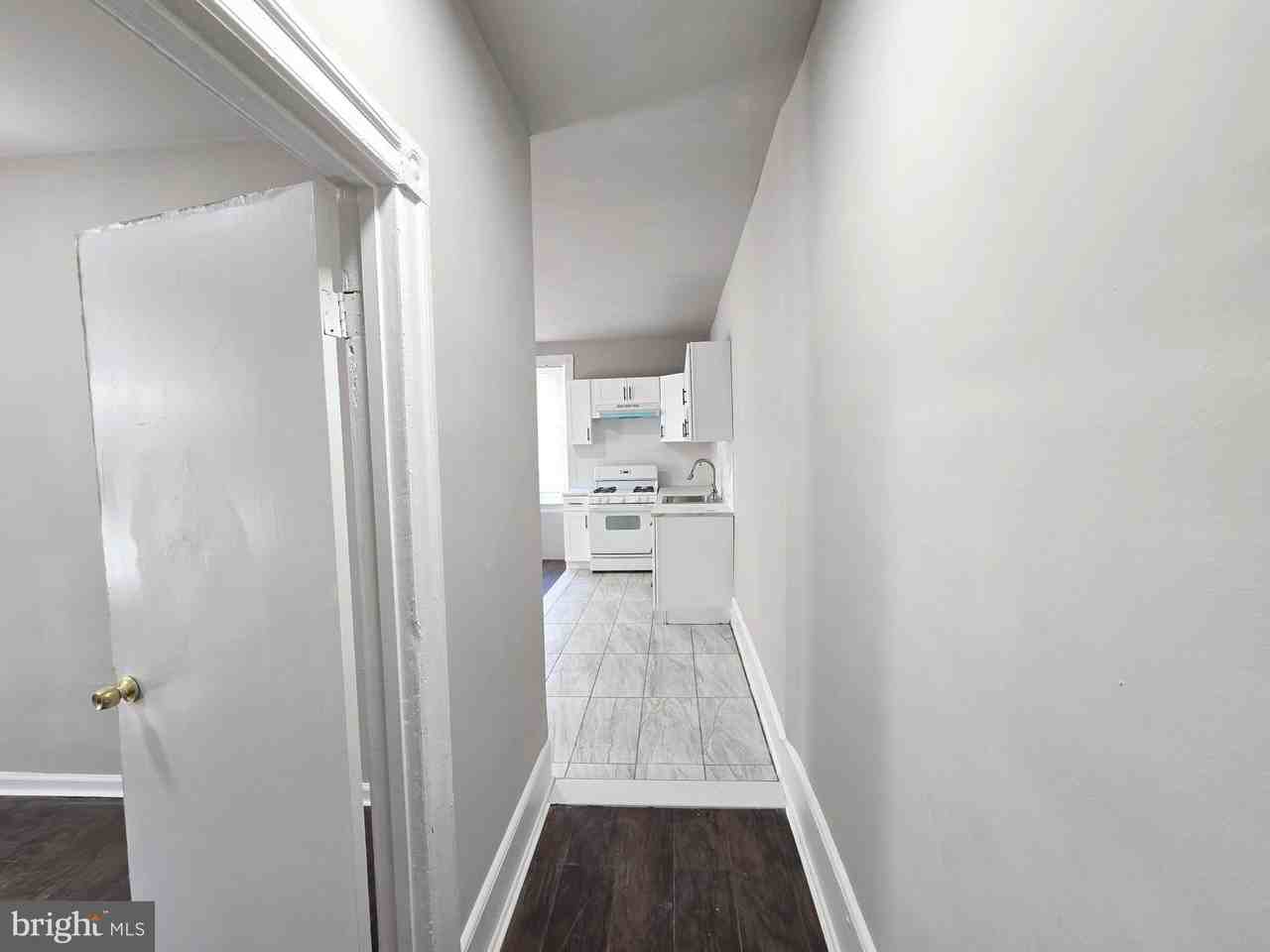 509 E Washington Ln 2nd Fl #2ndFLREAR - Photo 4 of 13