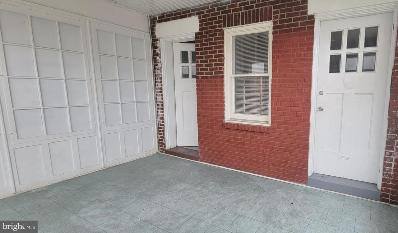 6149 W Columbia Ave 3rd Fl #3rdFL - Photo 2 of 25