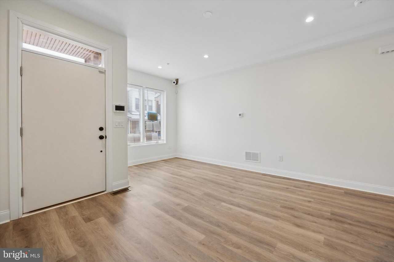 1432 South Napa Street - Photo 4 of 30