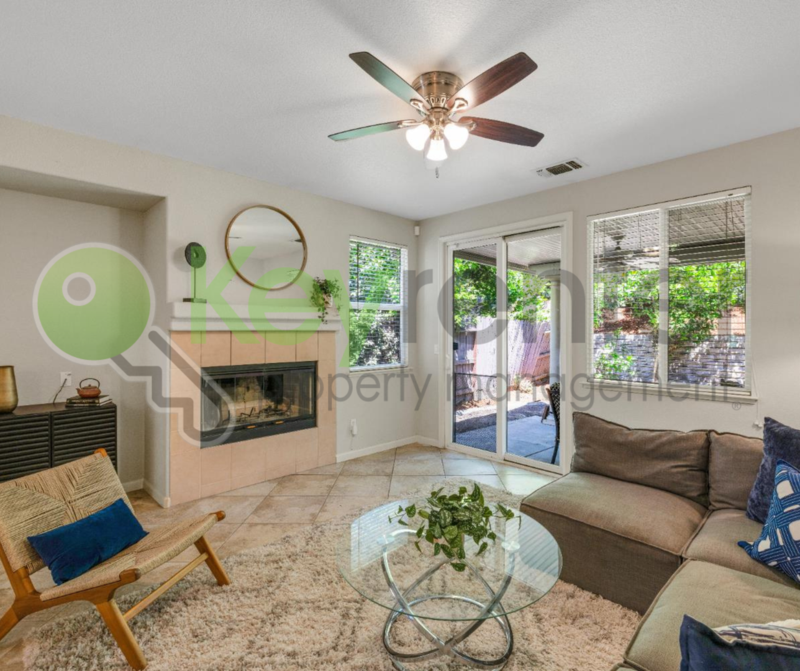 209 Needle Ct - Photo 2 of 33