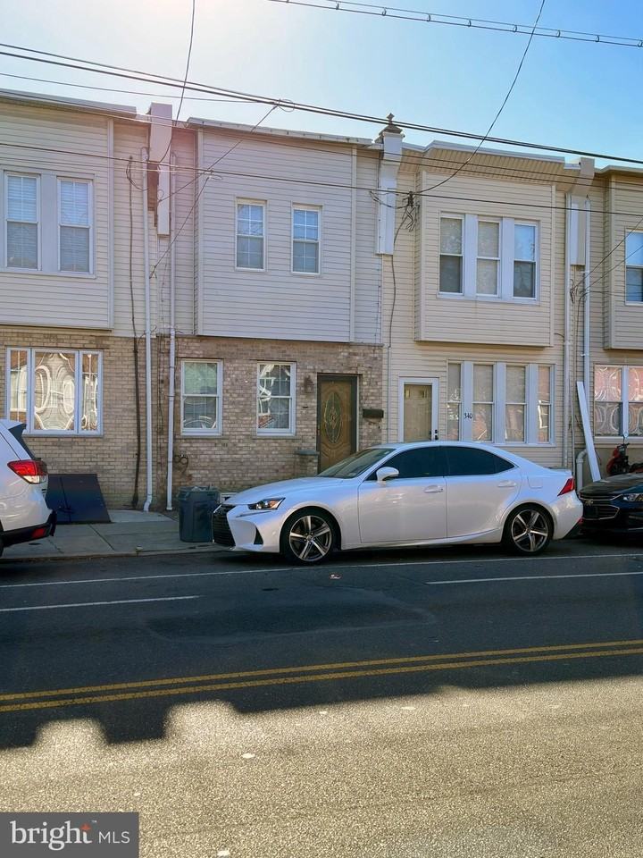 338 Snyder Avenue - Photo 4 of 40