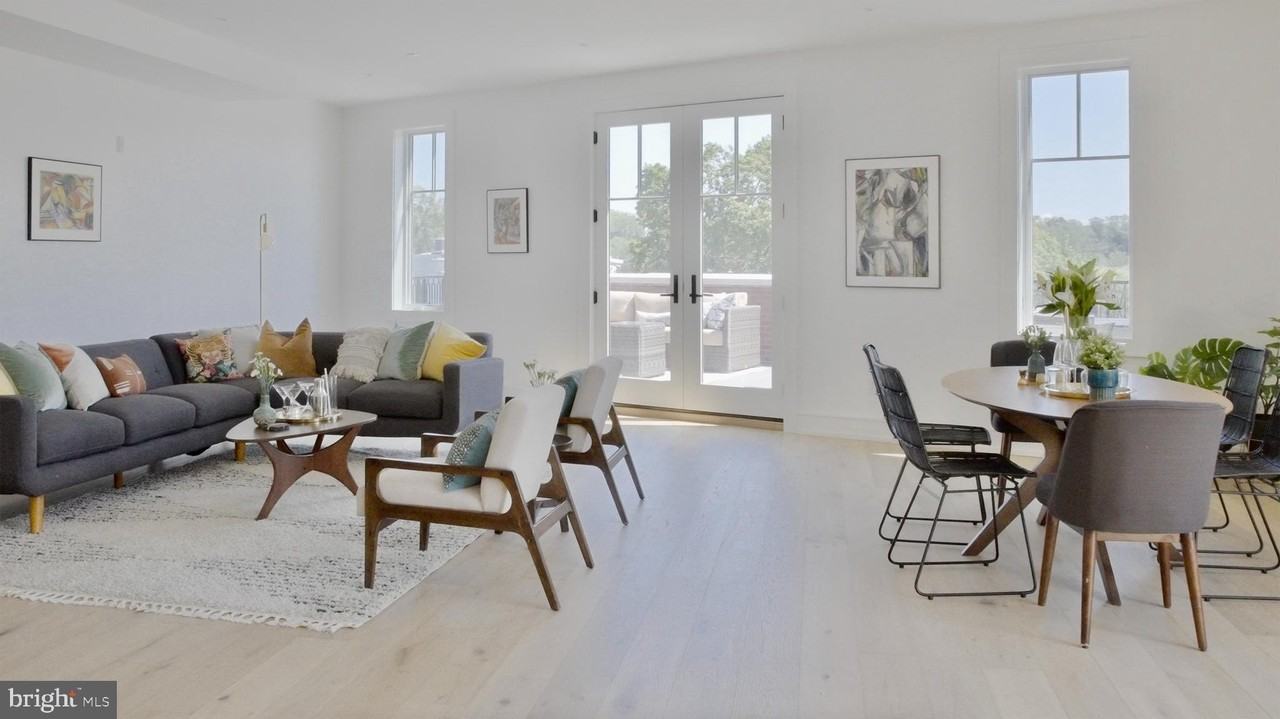 8100 Germantown Ave Unit B #B - Photo 3 of 13