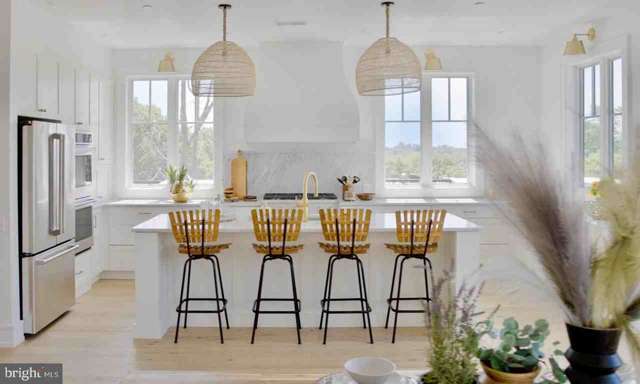 8100 Germantown Ave Unit B #B - Photo 7 of 13