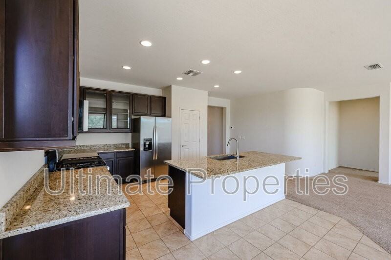 25805 N 161st Dr - Photo 5 of 16