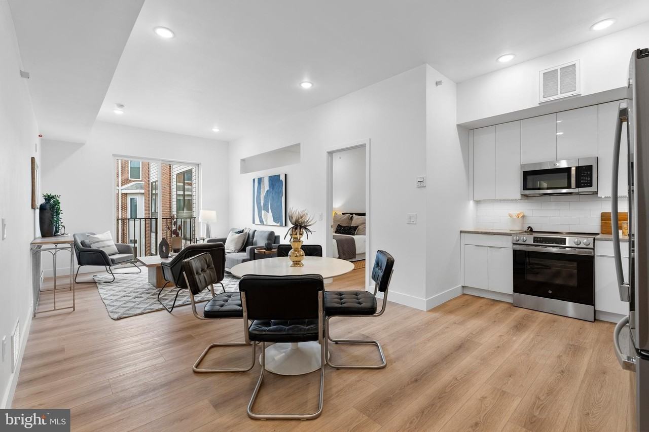 300 Christian St Unit 202 #202 - Photo 4 of 27