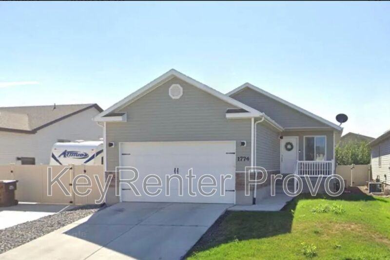 1774 E Tumwater Ln - Photo 2 of 18