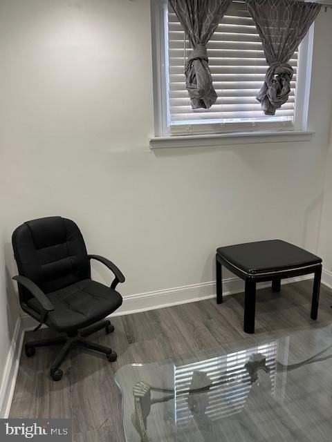 1517 North Sydenham Street #B - Photo 3 of 9