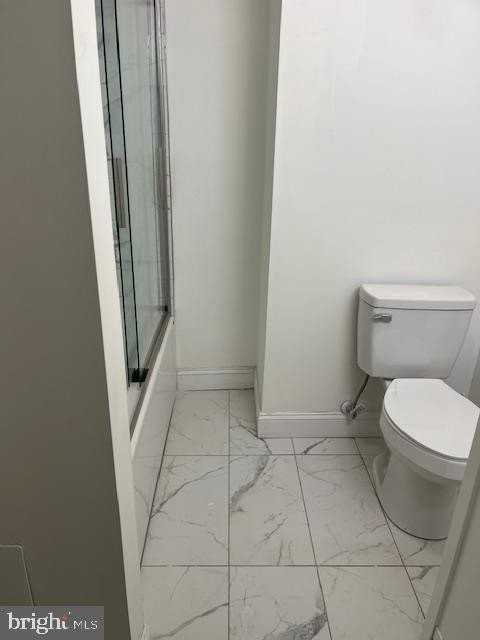 1517 North Sydenham Street #B - Photo 6 of 9