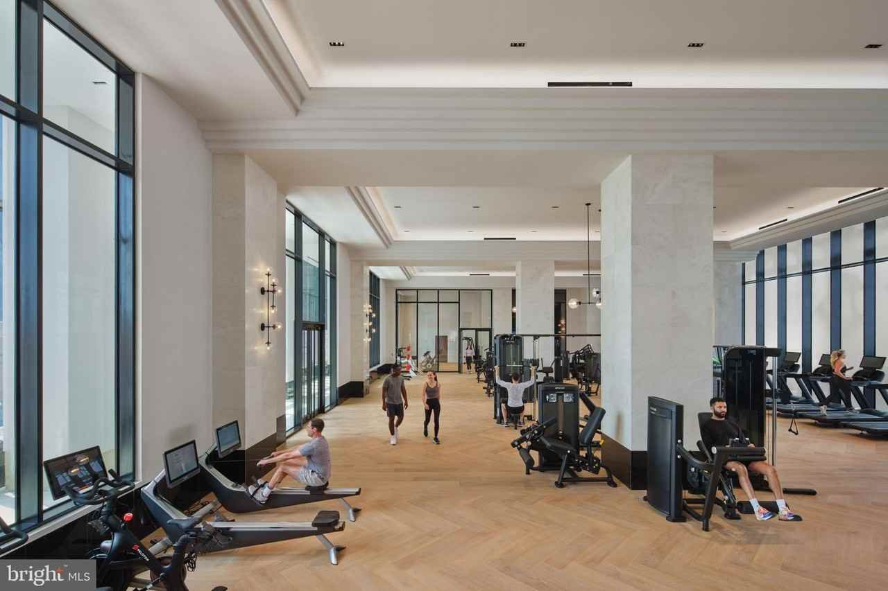 1001 1001 S BROAD Street unit: Ph 4 Br D - Photo 7 of 9