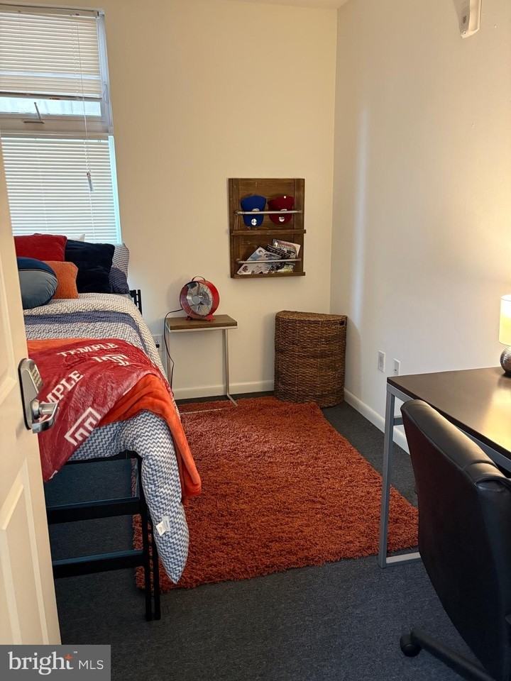 1000 Diamond St Unit D #D - Photo 4 of 26