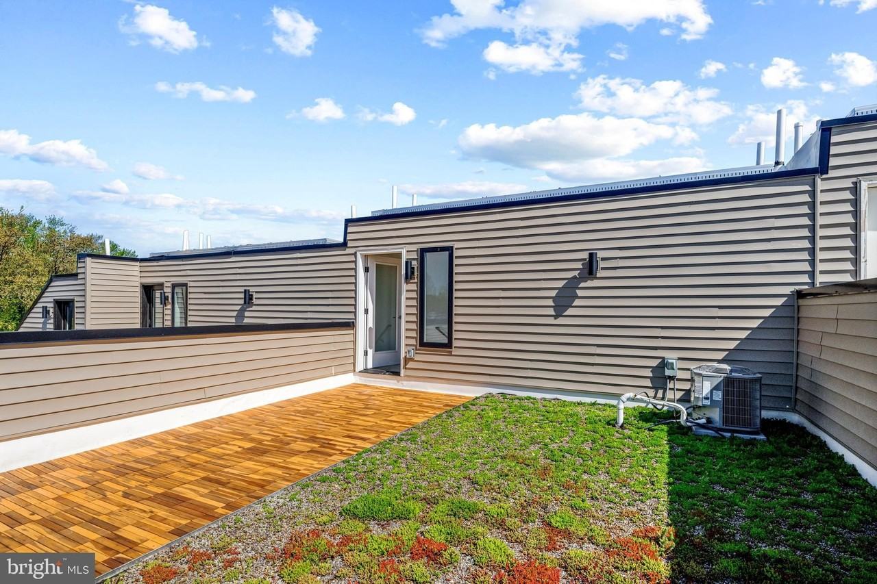 3205 N 35th St Unit 7a #7A - Photo 5 of 42