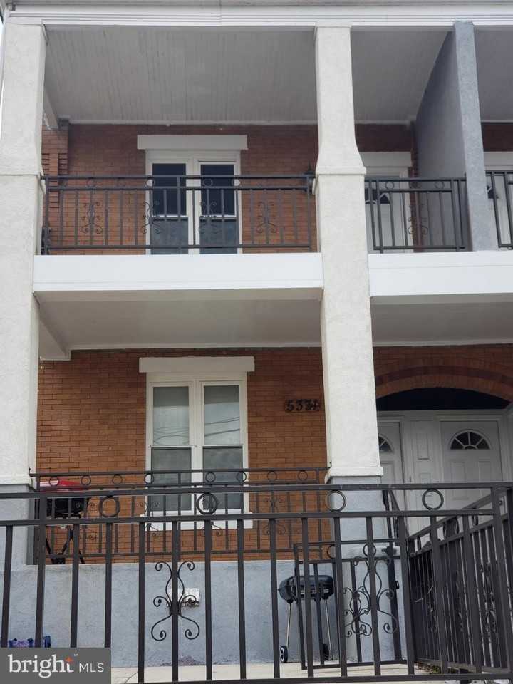 5331 5331 WOODLAND Avenue unit: Floor #2/Balcony - Photo 3 of 5